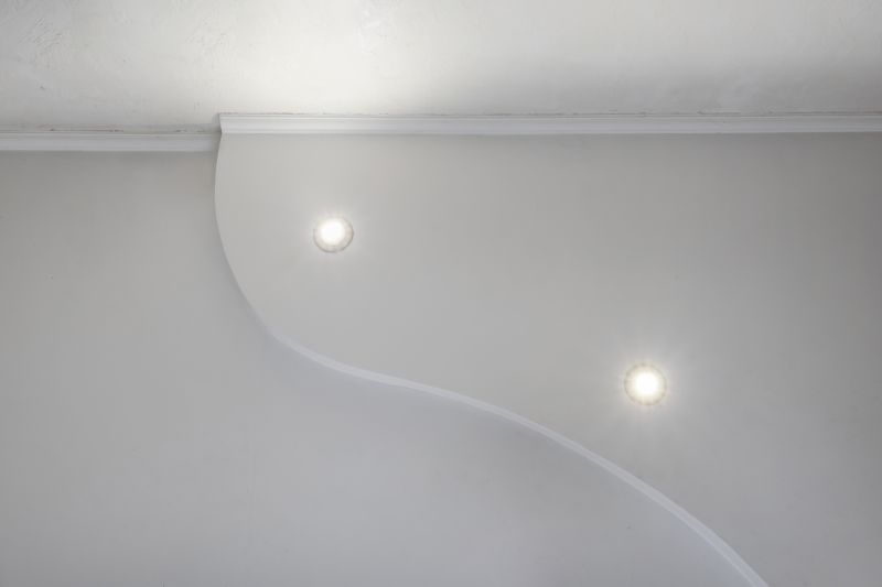 Arched Molding Installation