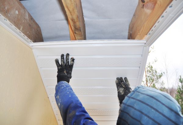 Roof Eaves Repair in Ankeny